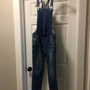 Gap Maternity Overalls (Re-Poshing)
